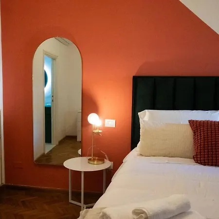 Prestige And Comfort In The Center Of And Views Apartment