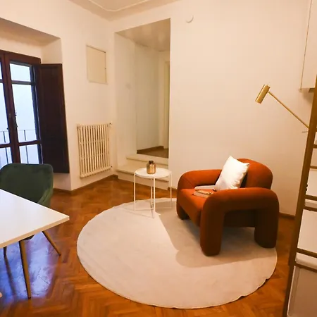 Prestige And Comfort In The Center Of And Views Apartment Perugia
