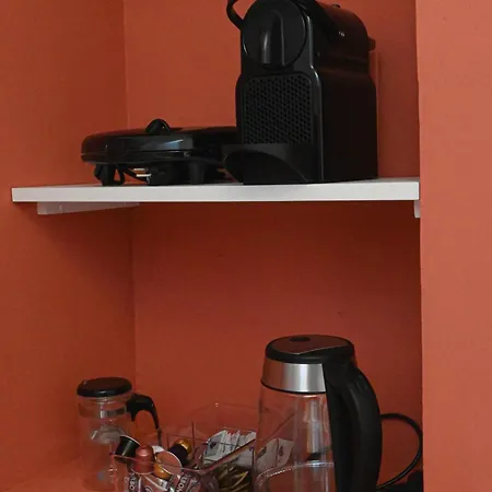 Prestige And Comfort In The Center Of And Views